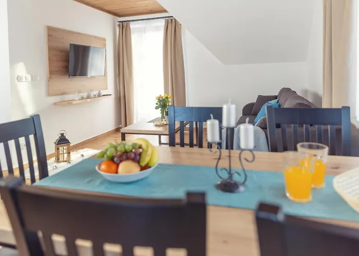 Darmilus * Deménvölgy