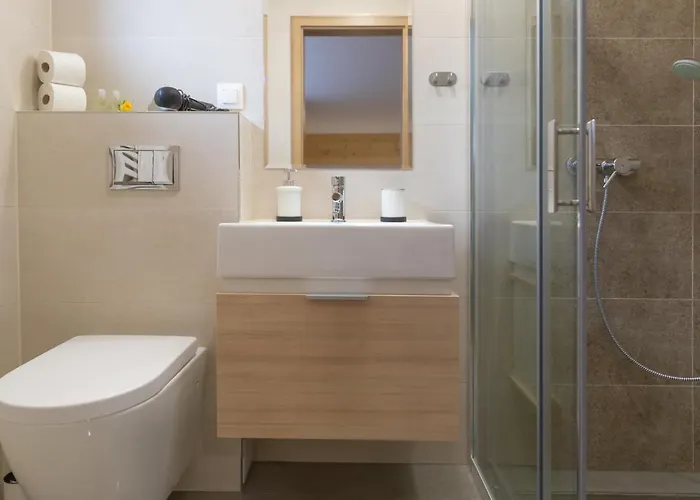 Darmilus * Deménvölgy